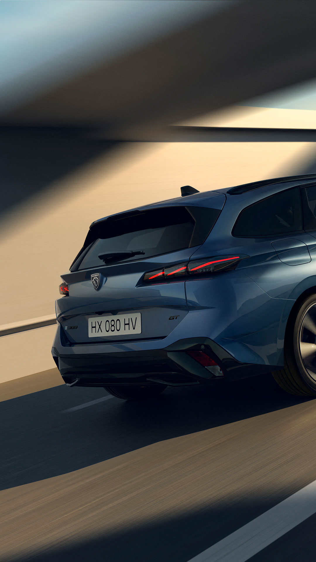 New PEUGEOT E-308 SW rear view
